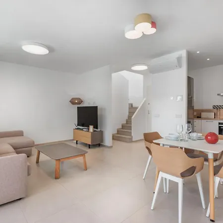 Colinas - Tahona 3-2 Penthouse Jacuzzi & Pool View * Arona (Tenerife)